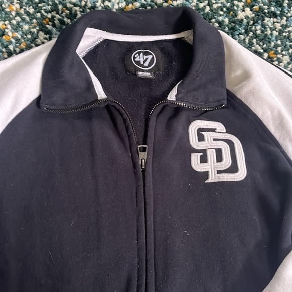 SD zip up size Medium - Picture 2 of 7